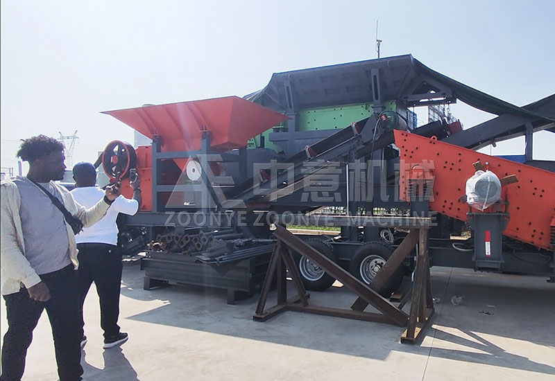 Customer takes test video Customer takes test video